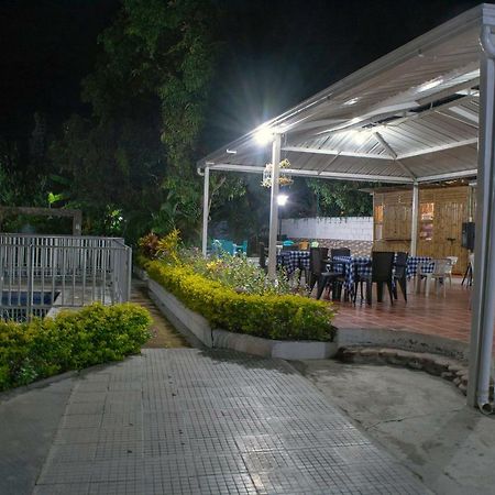 Hostal El Ruby Villavieja Eksteriør billede