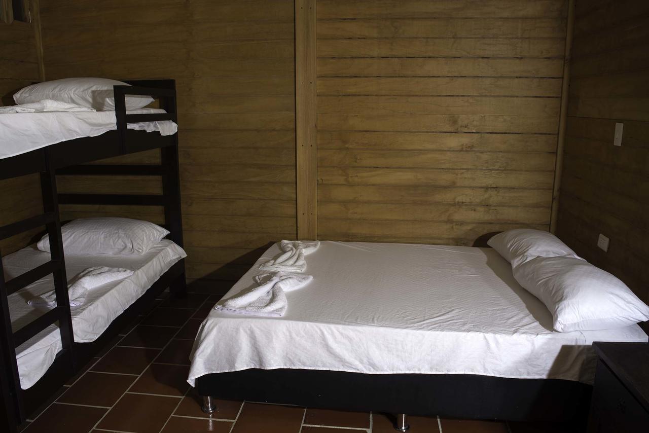 Hostal El Ruby Villavieja Eksteriør billede