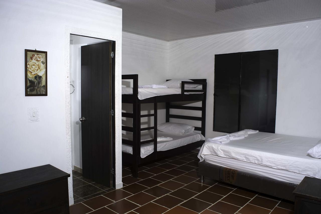 Hostal El Ruby Villavieja Eksteriør billede