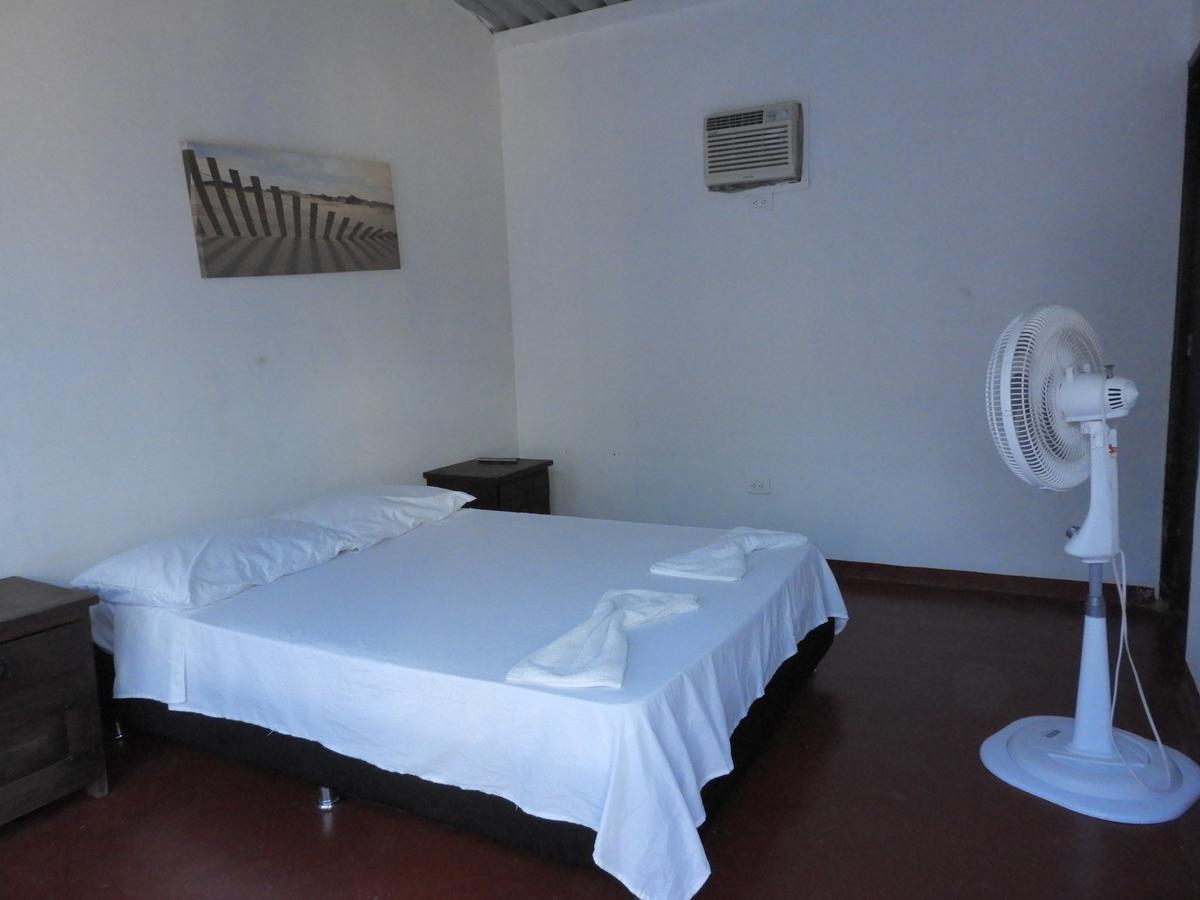 Hostal El Ruby Villavieja Eksteriør billede