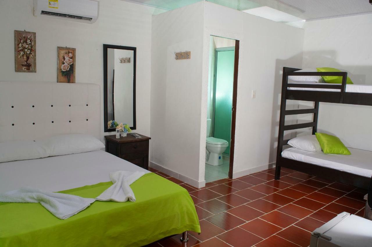 Hostal El Ruby Villavieja Eksteriør billede