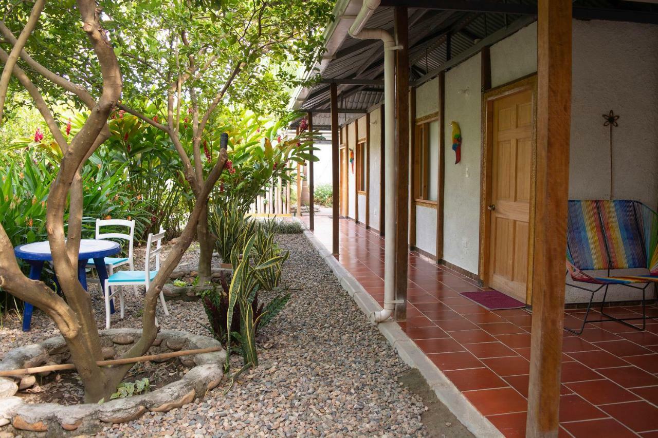 Hostal El Ruby Villavieja Eksteriør billede