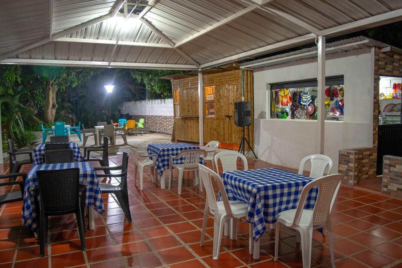 Hostal El Ruby Villavieja Eksteriør billede